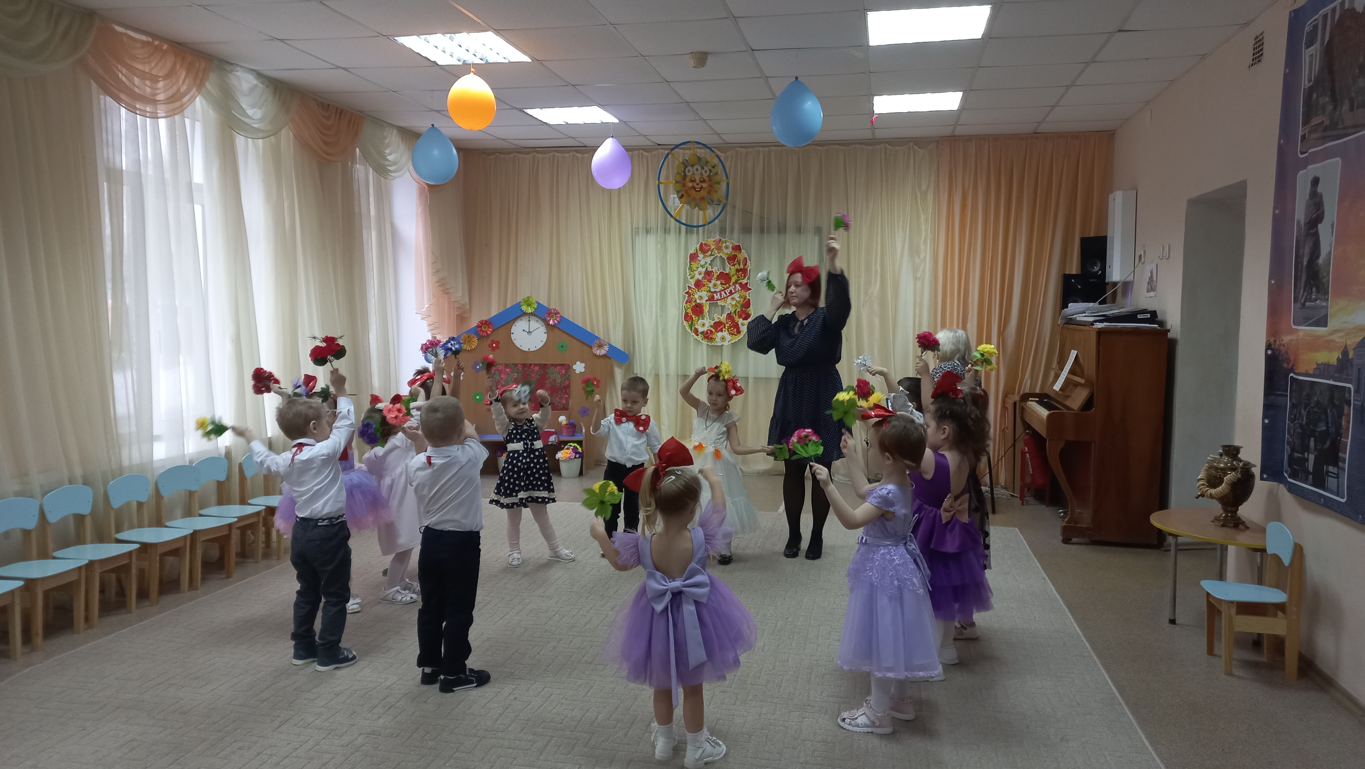 Тематическое воспитательное мероприятие, посвященное 8 Марта &amp;quot;Дорогим и любимым&amp;quot;.
