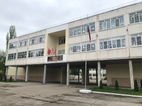 Центр образования № 31 принимает участие в Акции « Флаги Победы».